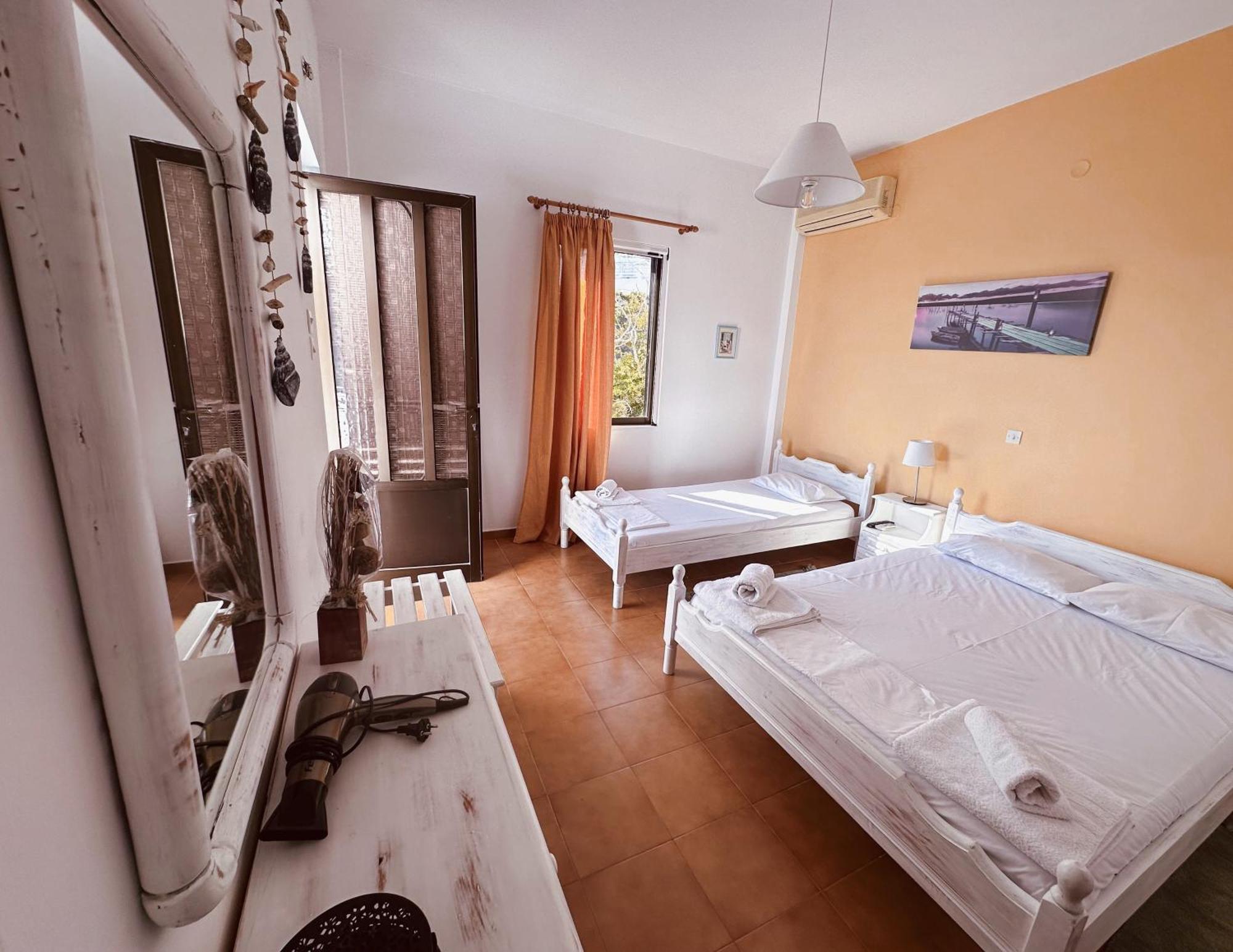 Lygaria Apartment Agios Ioannis  Bagian luar foto